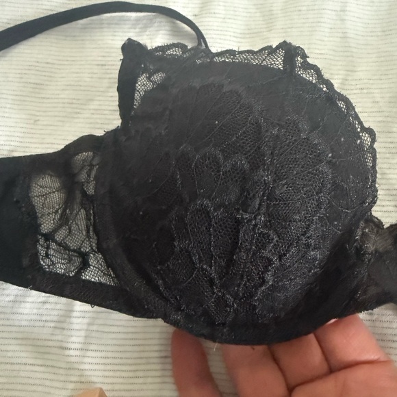 SKIMS Black and Tan Bra Natori Black Bra - Picture 2 of 6